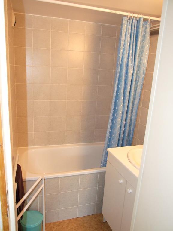 Les Deux Freres Hotell Échandelys Exteriör bild